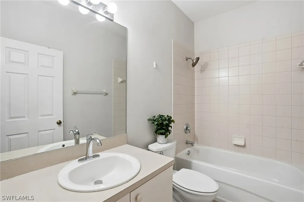 4117 Bellasol Circle Fort Myers FL 33916
