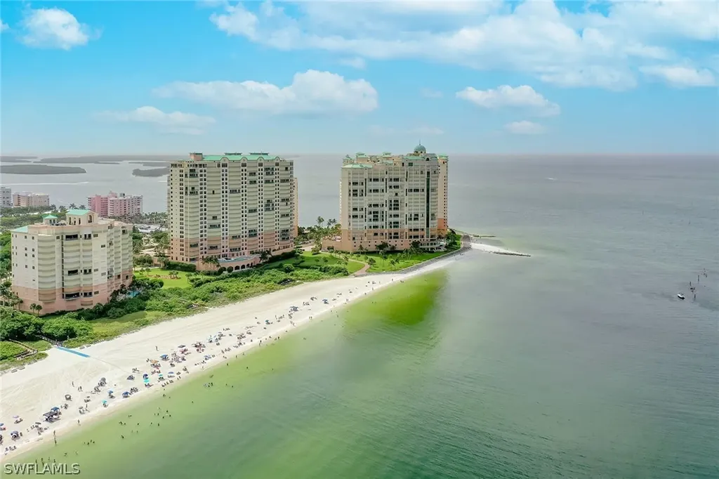 Marco Island FL, 940 Cape Marco Drive, Unit 602