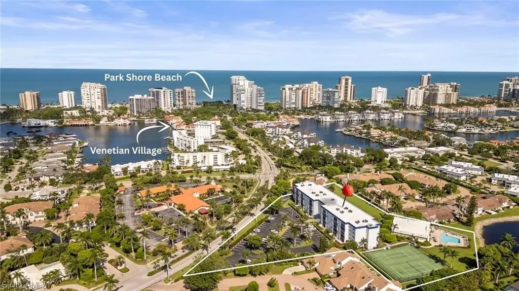 555 Park Shore Drive Naples FL 34103