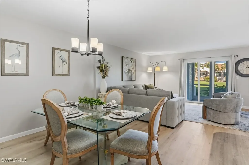 555 Park Shore Drive Naples FL 34103