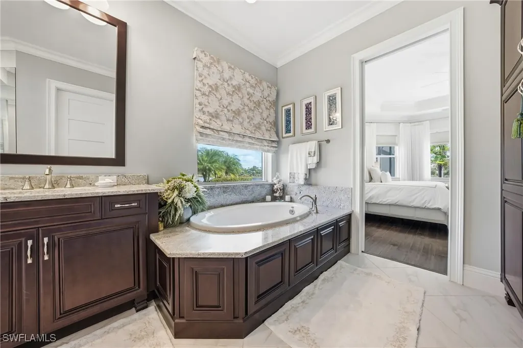 6312 Lyford Isle Drive Naples FL 34113
