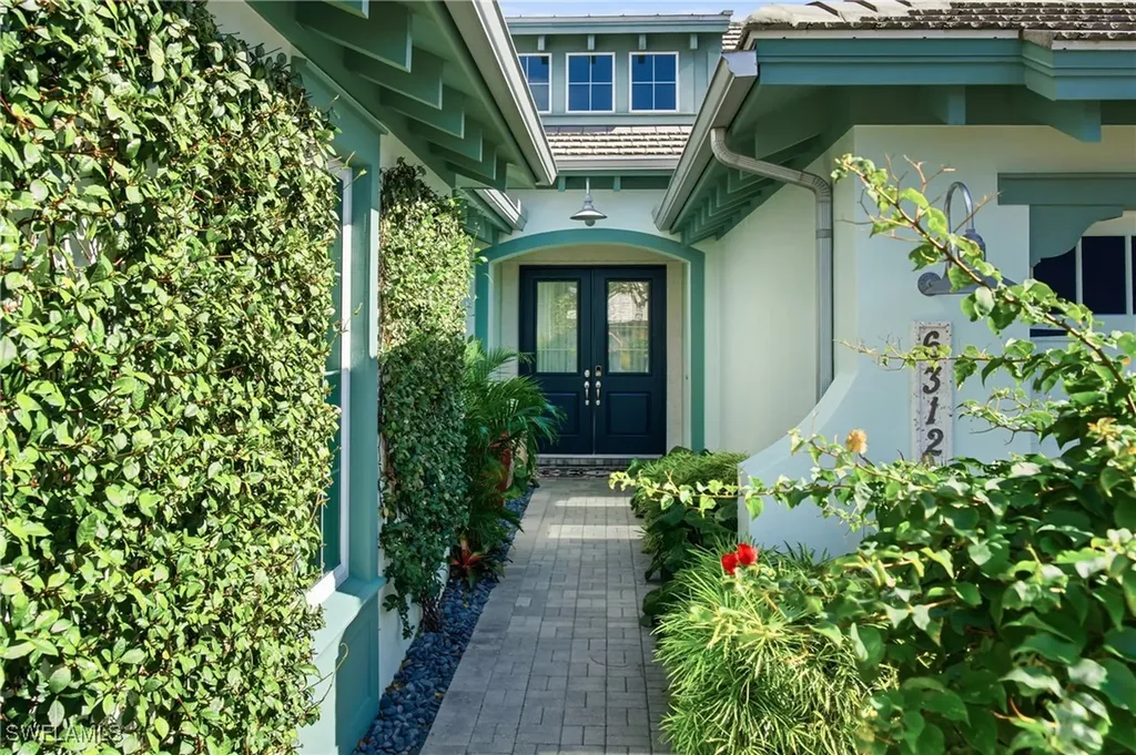 6312 Lyford Isle Drive Naples FL 34113