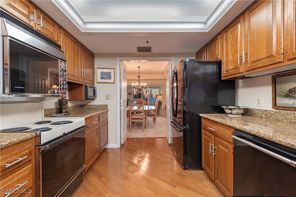 3377 Gulf Shore Boulevard N Naples FL 34103