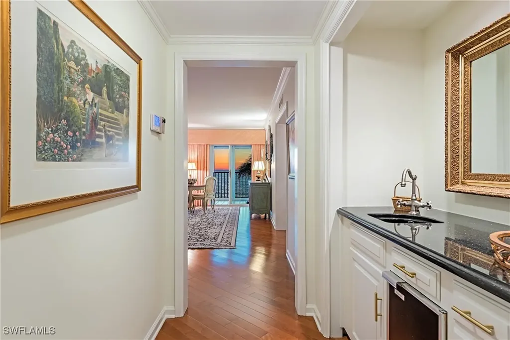 3377 Gulf Shore Boulevard N Naples FL 34103