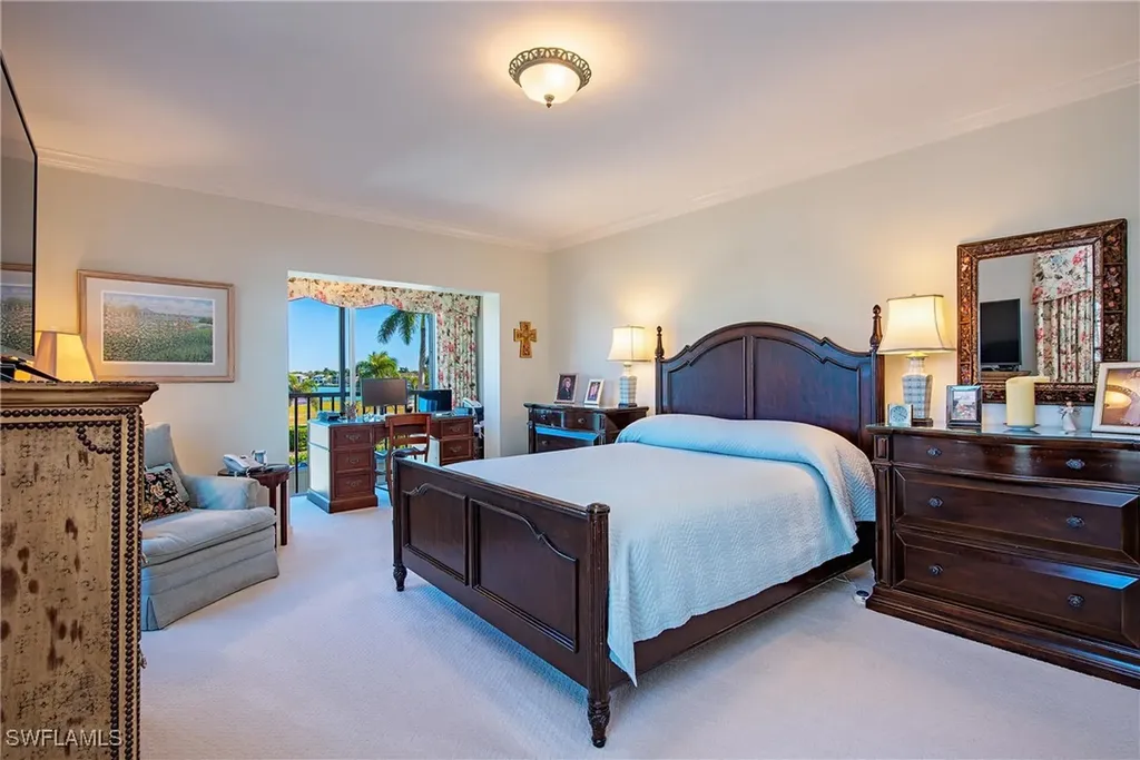 3377 Gulf Shore Boulevard N Naples FL 34103