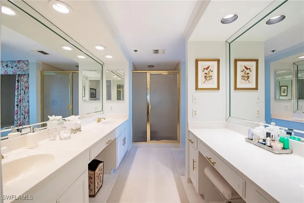 3377 Gulf Shore Boulevard N Naples FL 34103