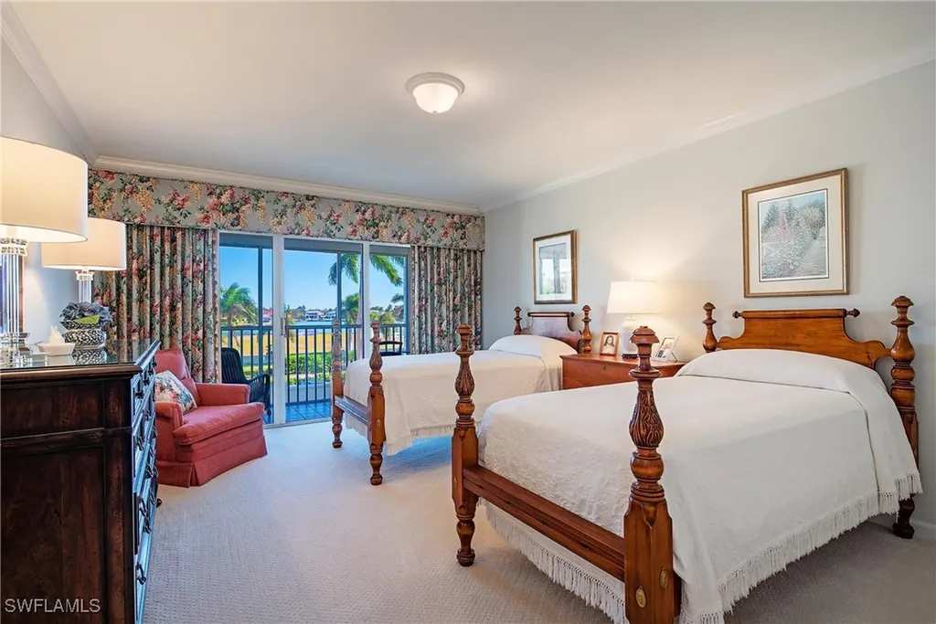 3377 Gulf Shore Boulevard N Naples FL 34103