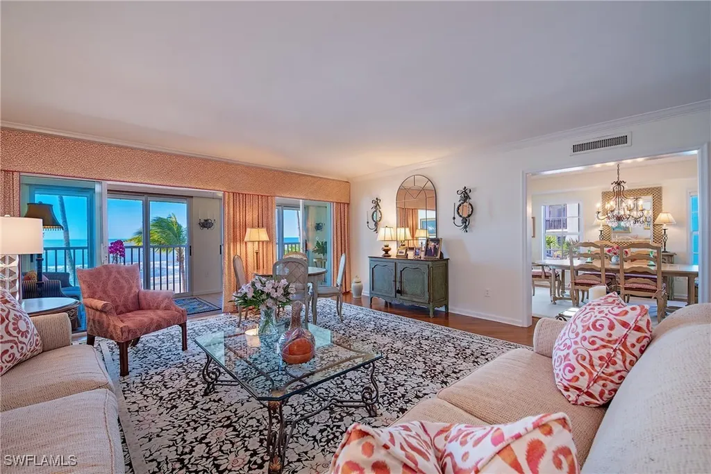 3377 Gulf Shore Boulevard N Naples FL 34103