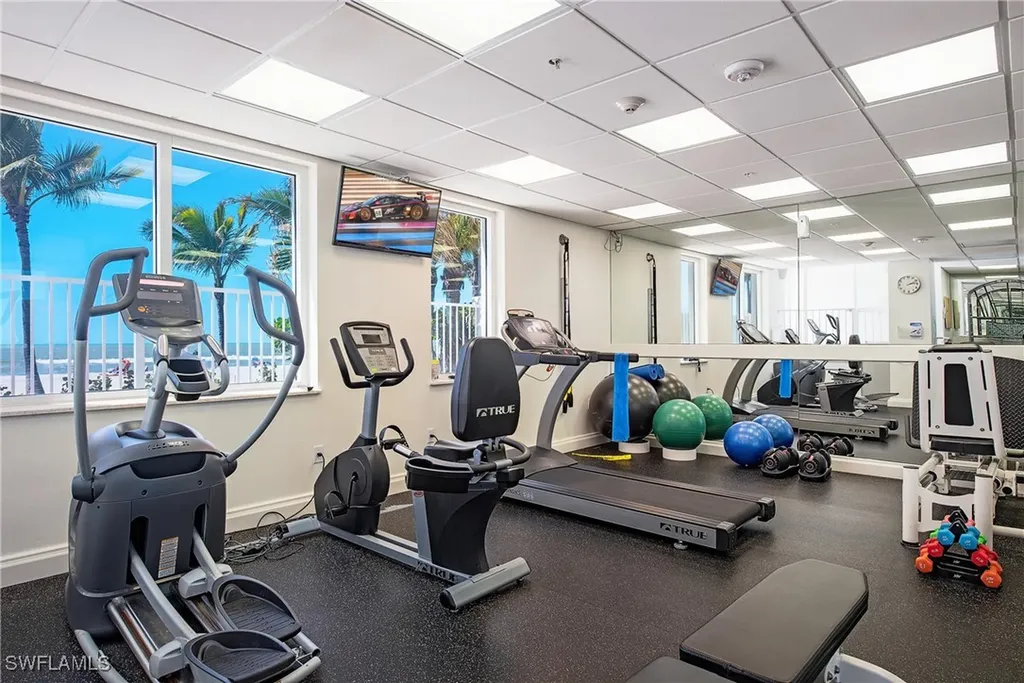 3377 Gulf Shore Boulevard N Naples FL 34103