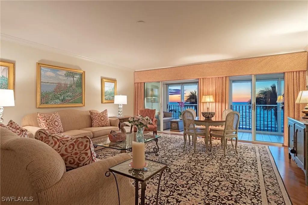 3377 Gulf Shore Boulevard N Naples FL 34103