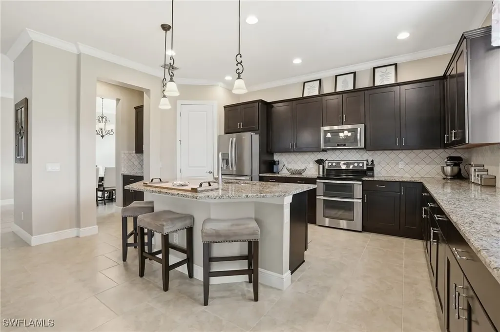 4609 Abaca Circle Naples FL 34119