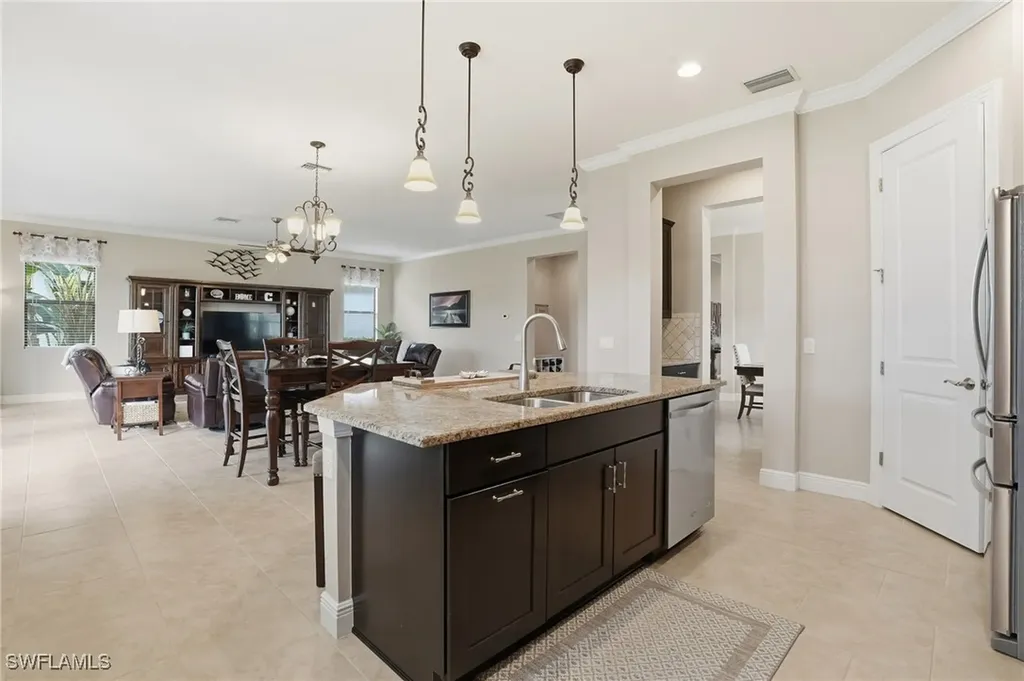 4609 Abaca Circle Naples FL 34119