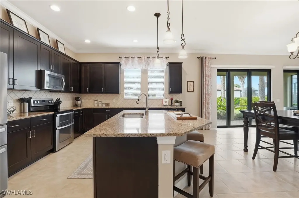 4609 Abaca Circle Naples FL 34119