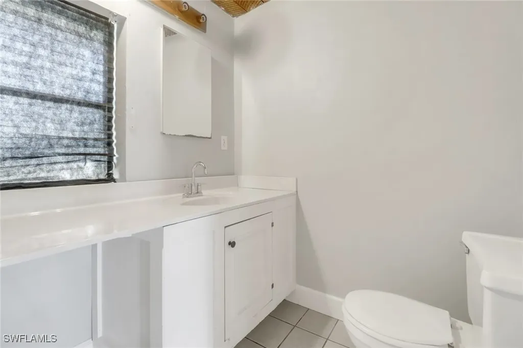 156 4th Street Naples FL 34113