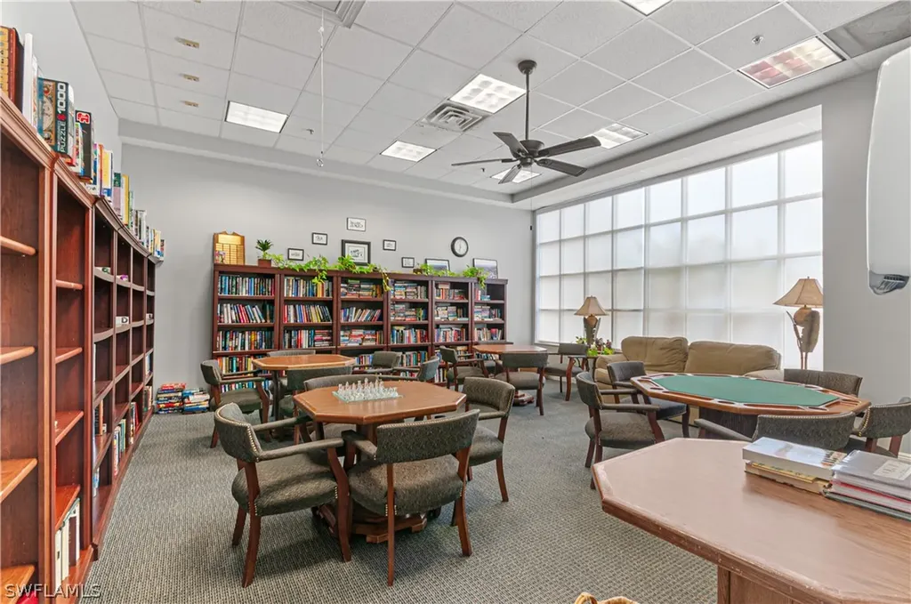 13 High Point Circle N Naples FL 34103