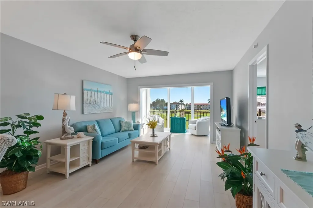 13 High Point Circle N Naples FL 34103