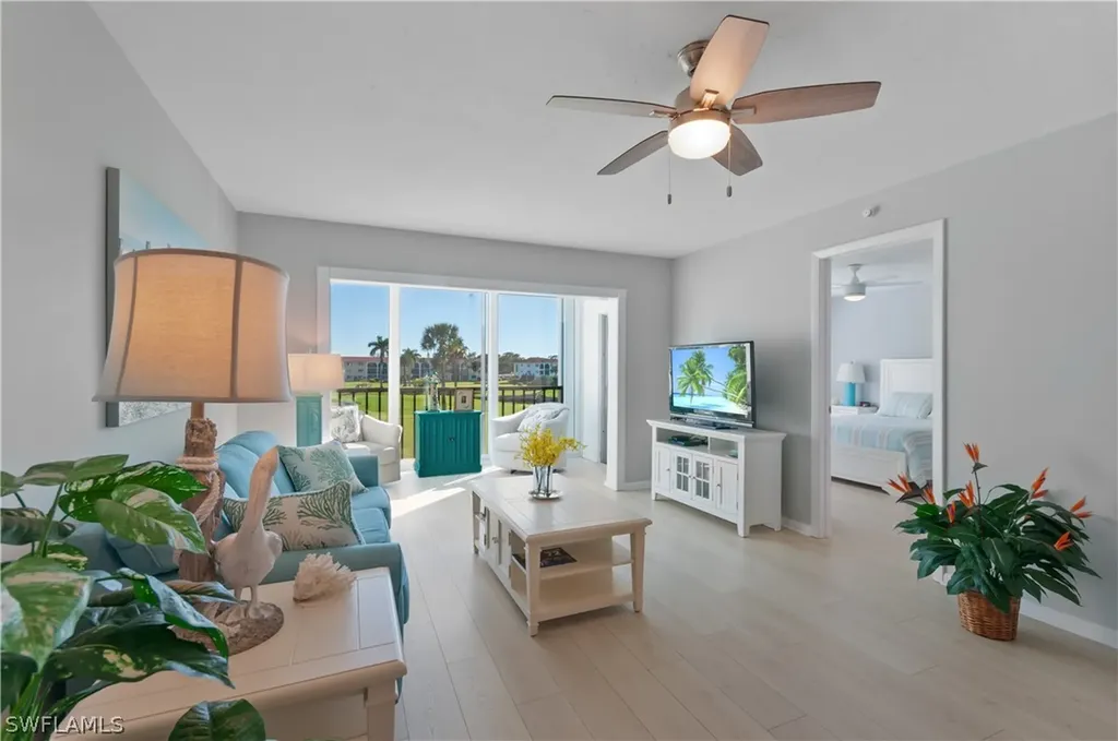 13 High Point Circle N Naples FL 34103