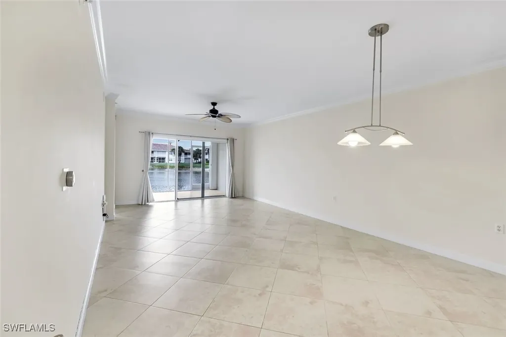 3029 Driftwood Way Naples FL 34109