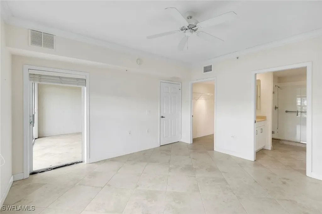 3029 Driftwood Way Naples FL 34109