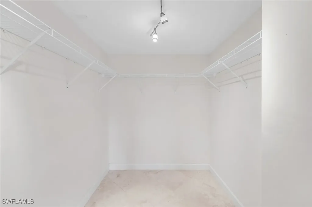 3029 Driftwood Way Naples FL 34109