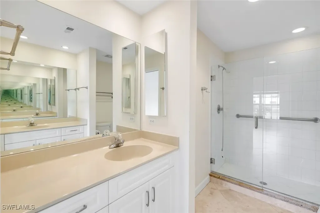 3029 Driftwood Way Naples FL 34109