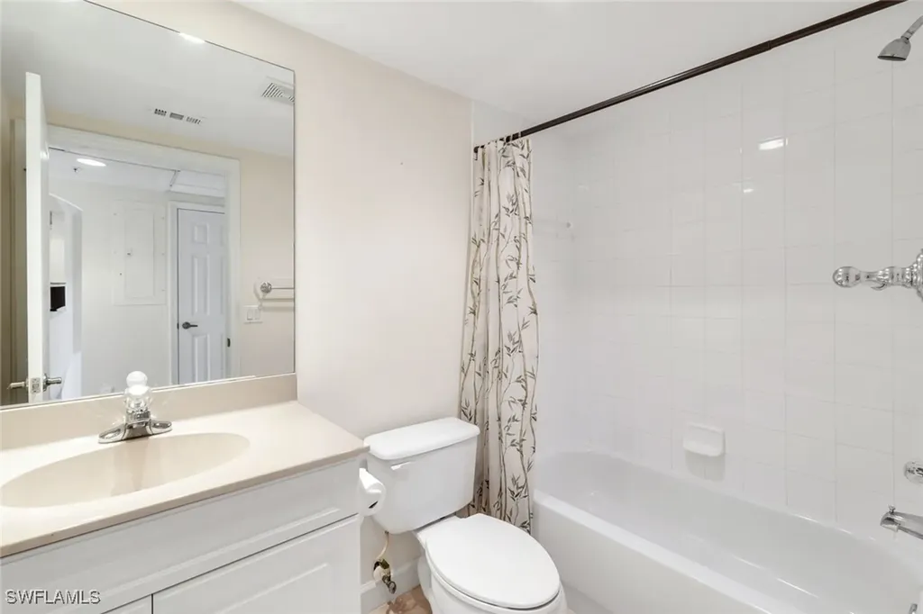 3029 Driftwood Way Naples FL 34109