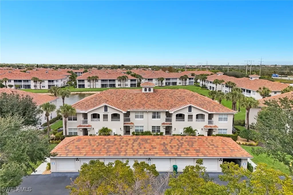 3029 Driftwood Way Naples FL 34109