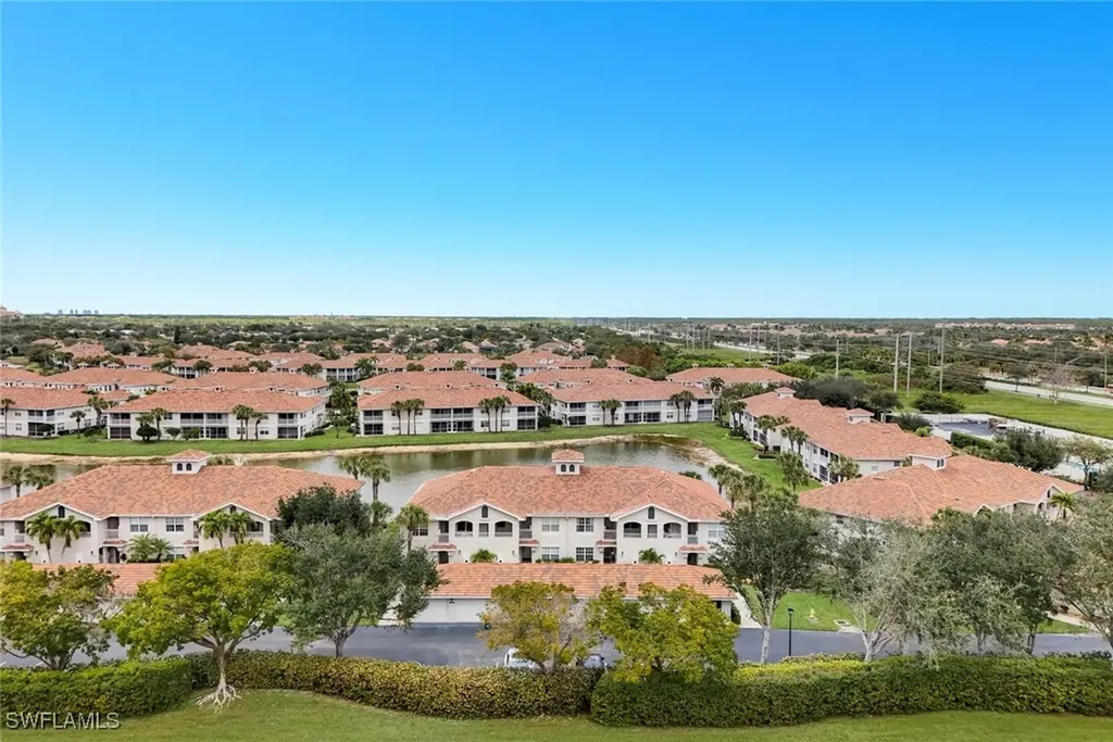 3029 Driftwood Way Naples FL 34109