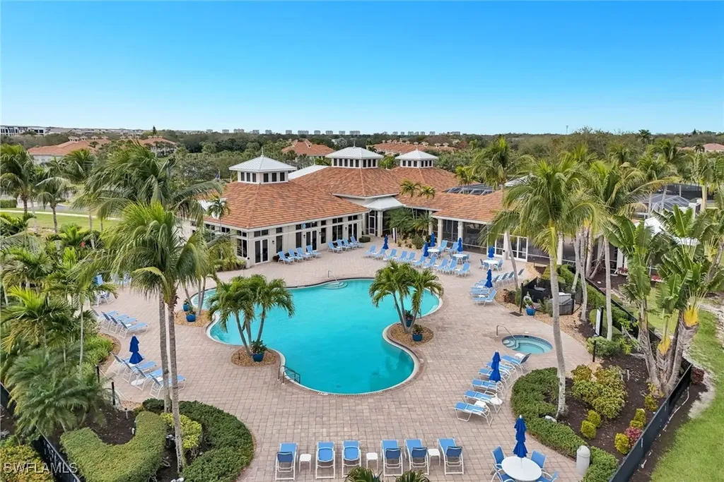 3029 Driftwood Way Naples FL 34109