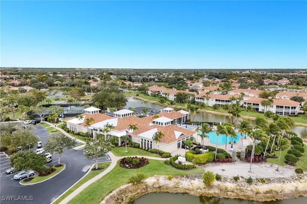 3029 Driftwood Way Naples FL 34109