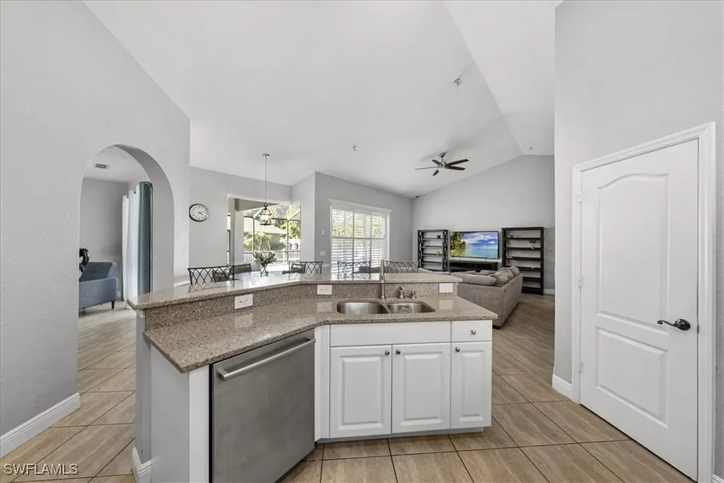 297 Sawgrass Court Naples FL 34110
