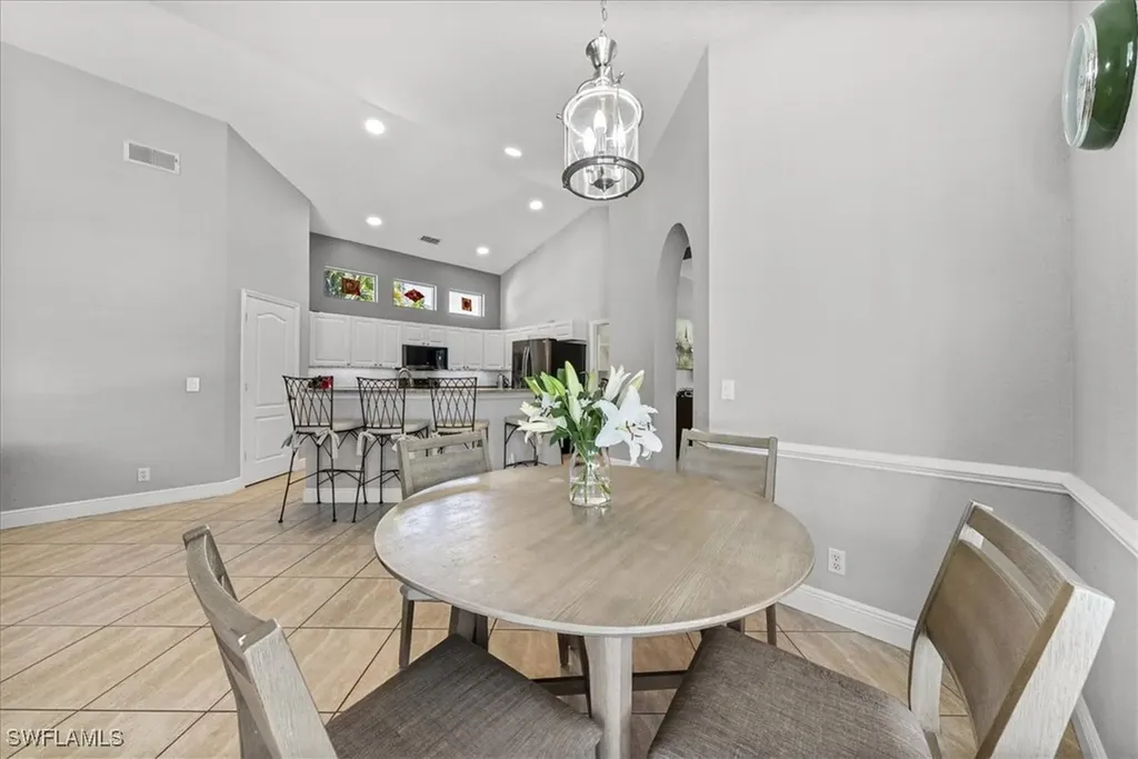 297 Sawgrass Court Naples FL 34110