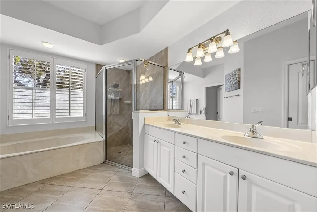 297 Sawgrass Court Naples FL 34110