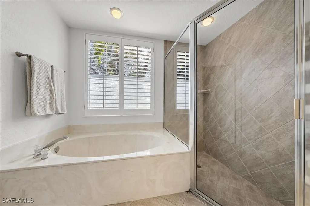 297 Sawgrass Court Naples FL 34110
