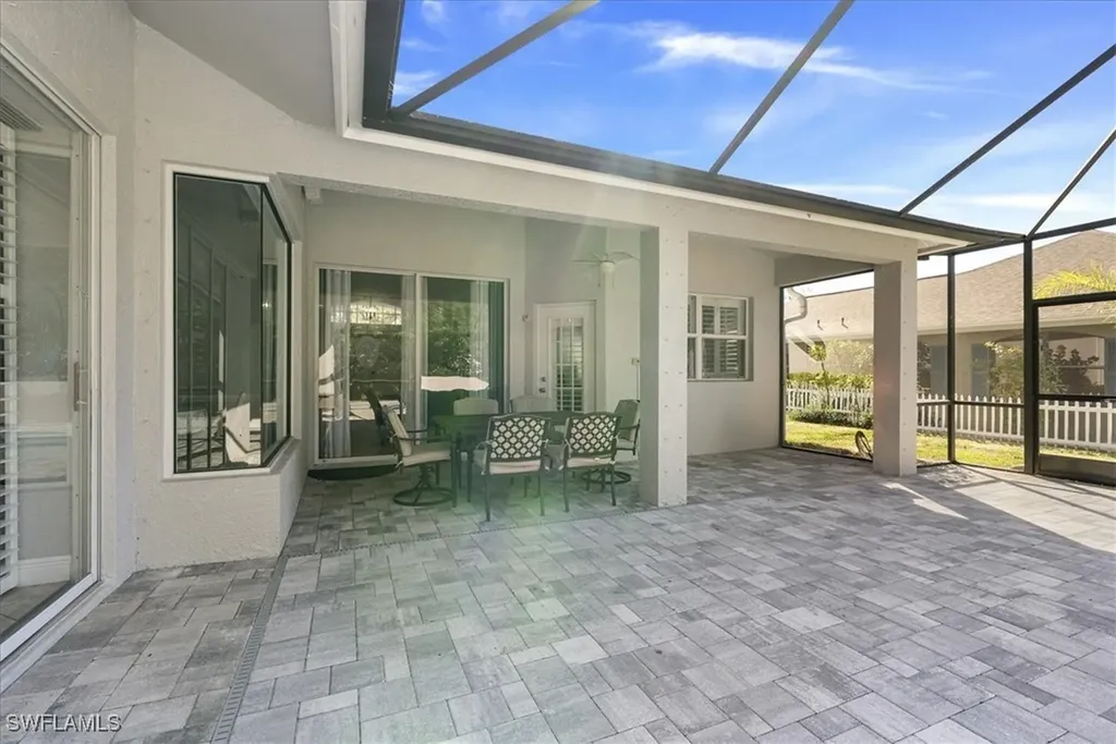 297 Sawgrass Court Naples FL 34110