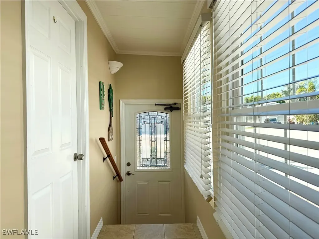 531 Cheetah Drive Naples FL 34114