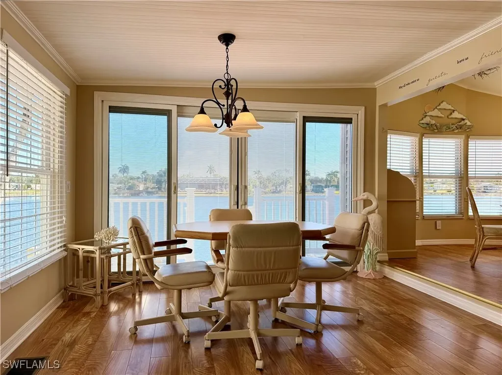 531 Cheetah Drive Naples FL 34114