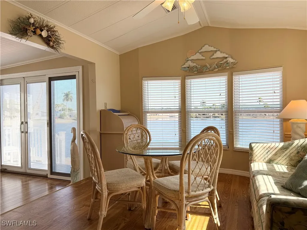 531 Cheetah Drive Naples FL 34114