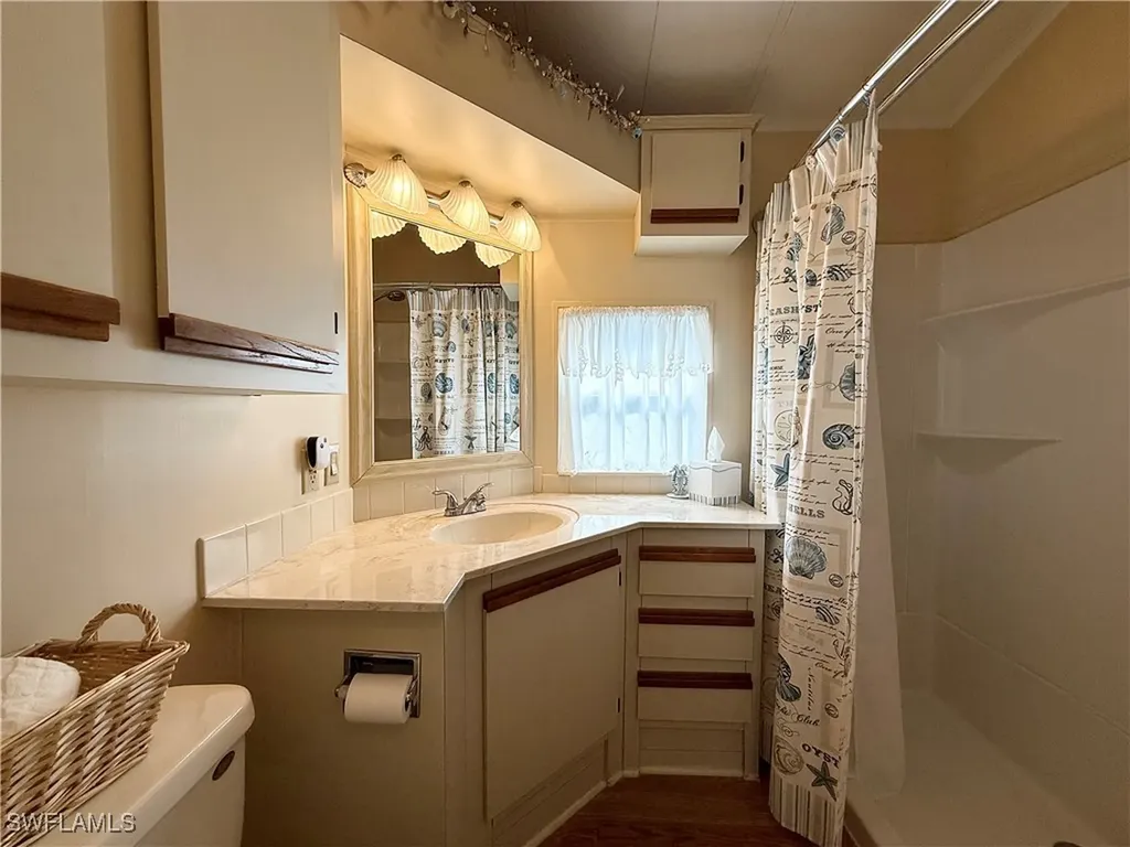 531 Cheetah Drive Naples FL 34114