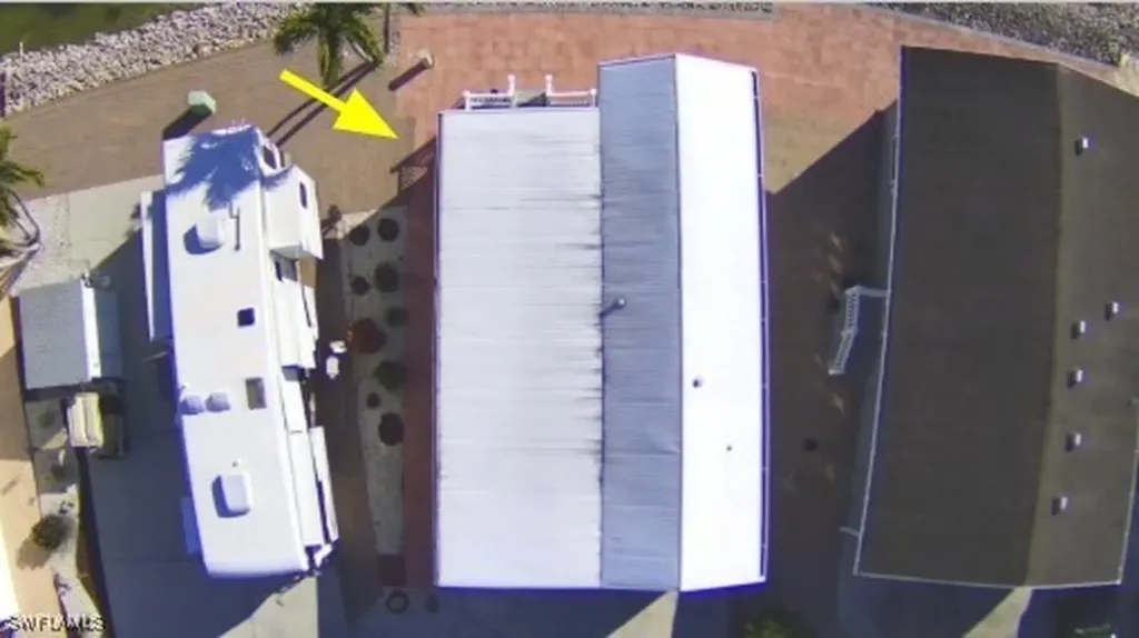 531 Cheetah Drive Naples FL 34114