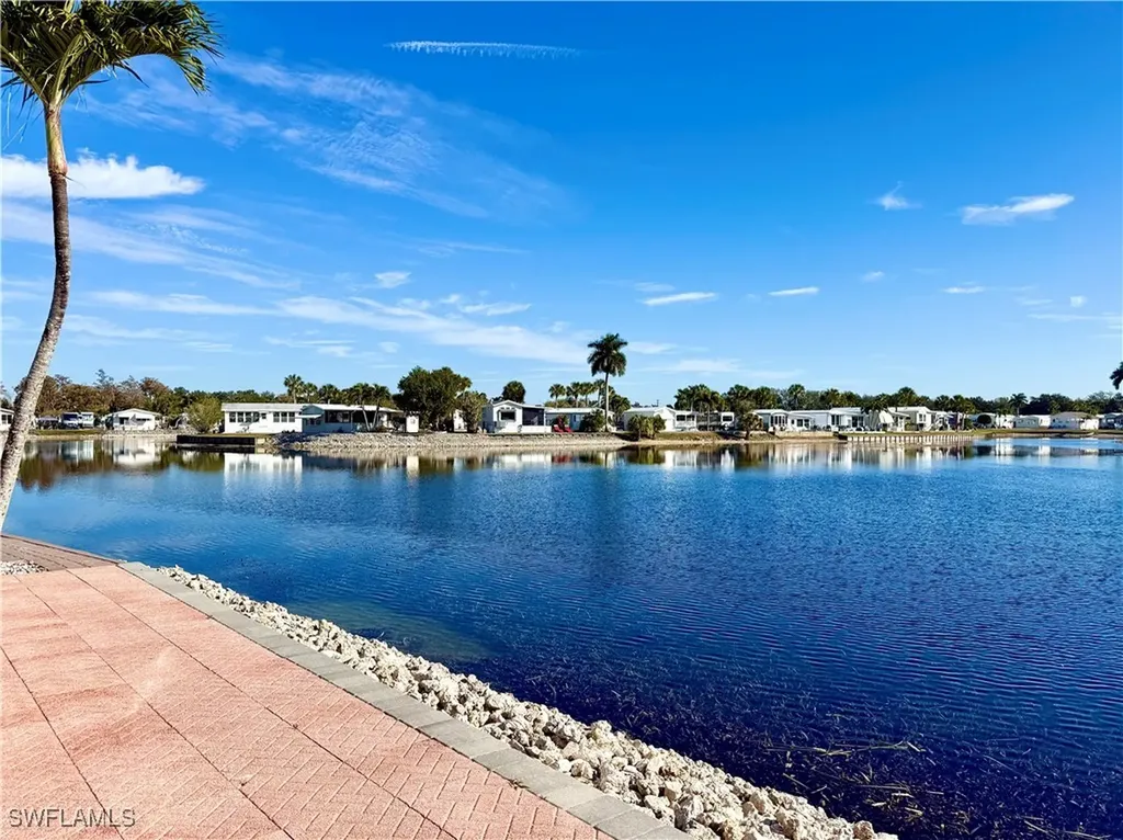 531 Cheetah Drive Naples FL 34114