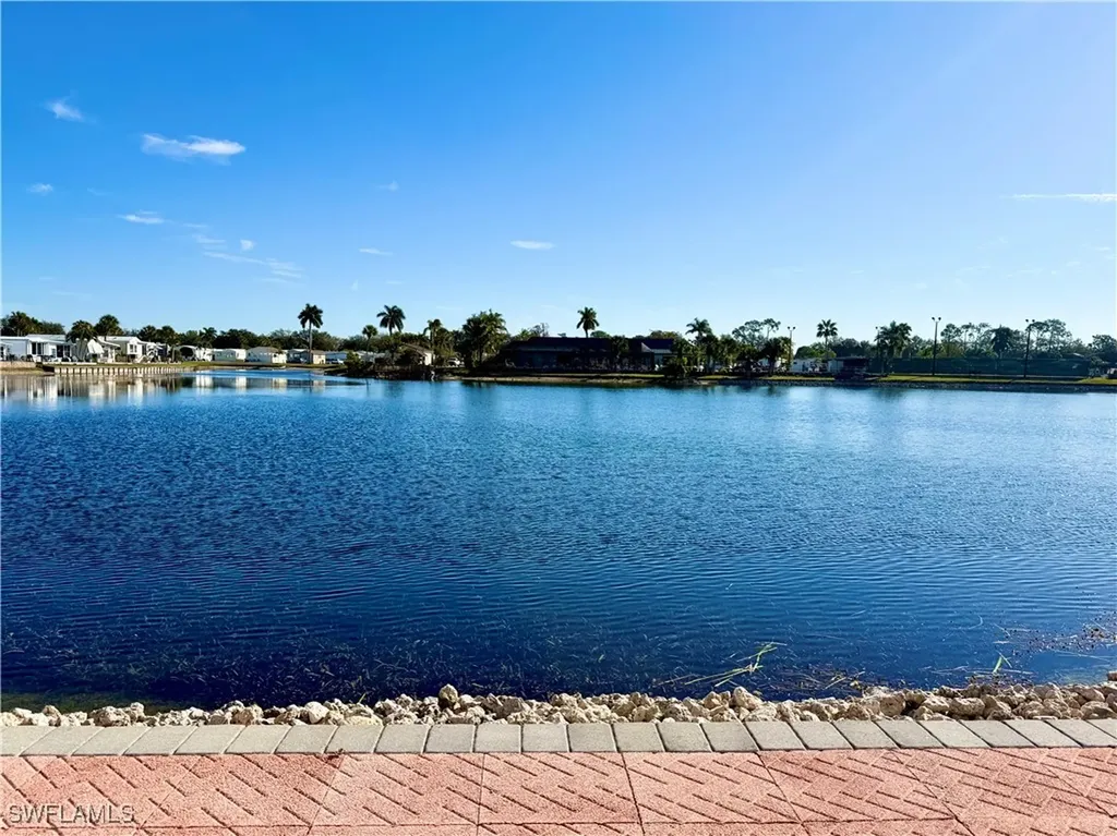 531 Cheetah Drive Naples FL 34114