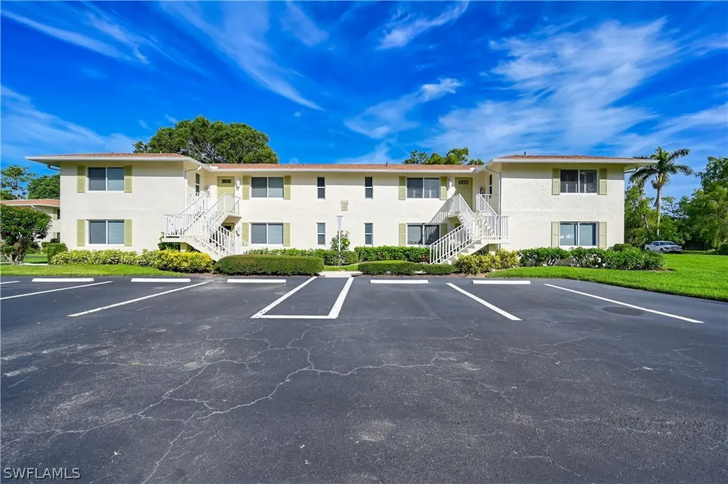 801 Teryl Road Naples FL 34112