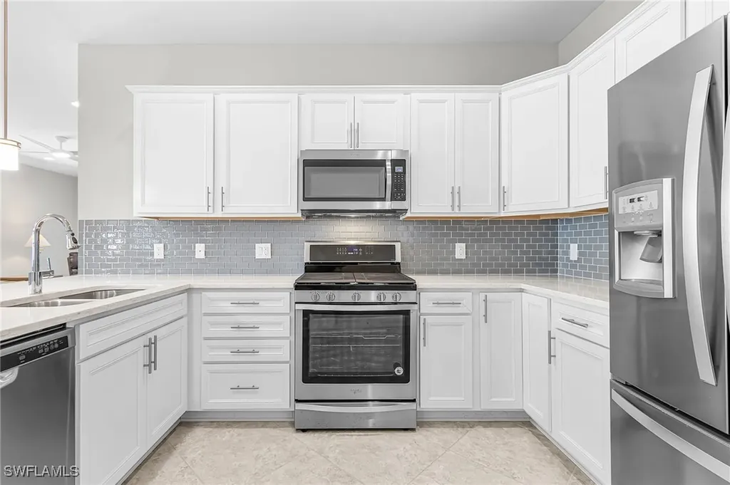 20131 Torch Key Way Estero FL 33928