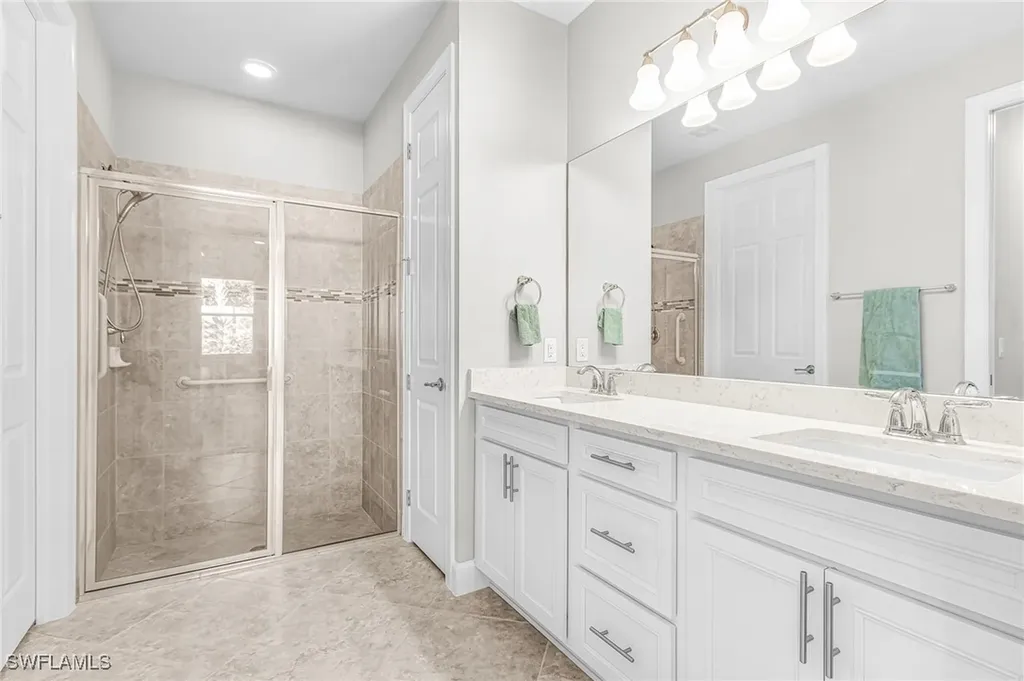 20131 Torch Key Way Estero FL 33928