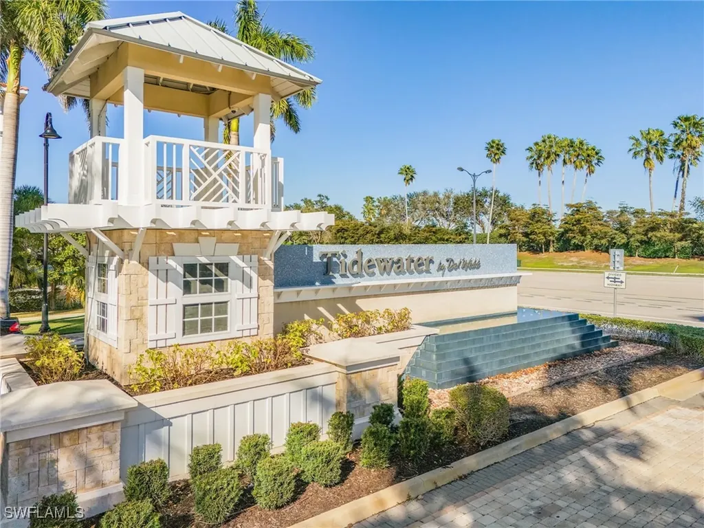 20131 Torch Key Way Estero FL 33928