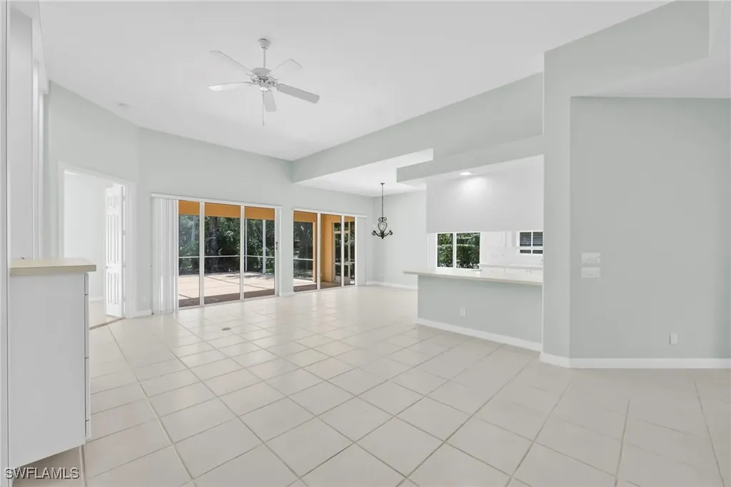 3000 Ellice Way Naples FL 34119
