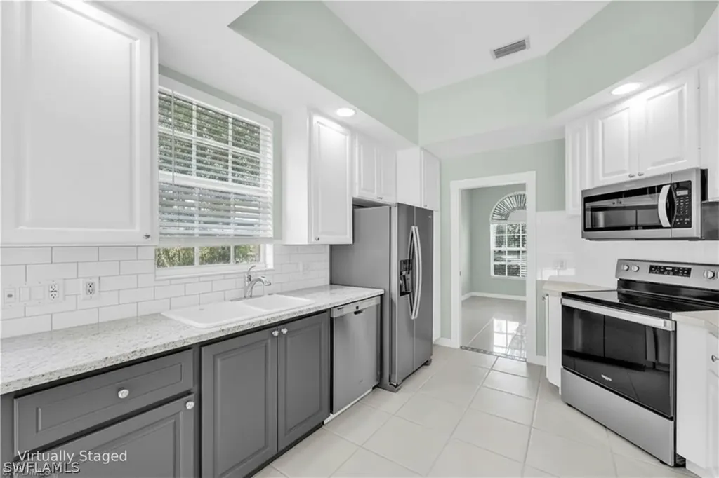 3000 Ellice Way Naples FL 34119