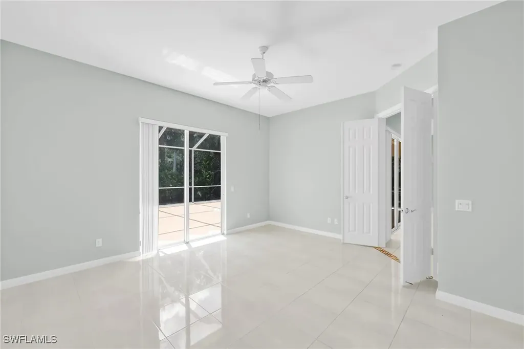 3000 Ellice Way Naples FL 34119