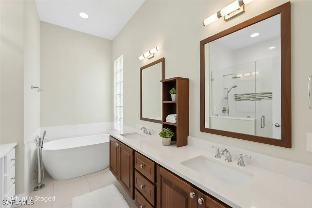 3000 Ellice Way Naples FL 34119